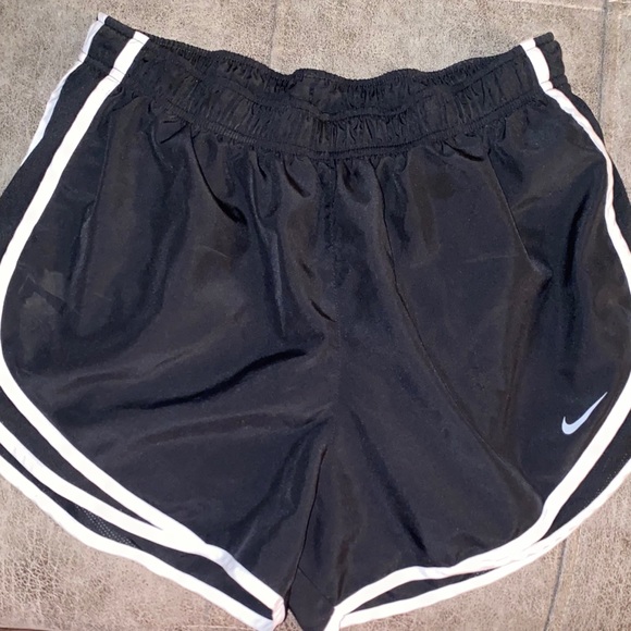 poshmark nike shorts